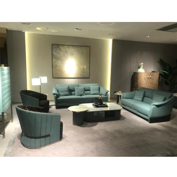 IMG2566 Sofa