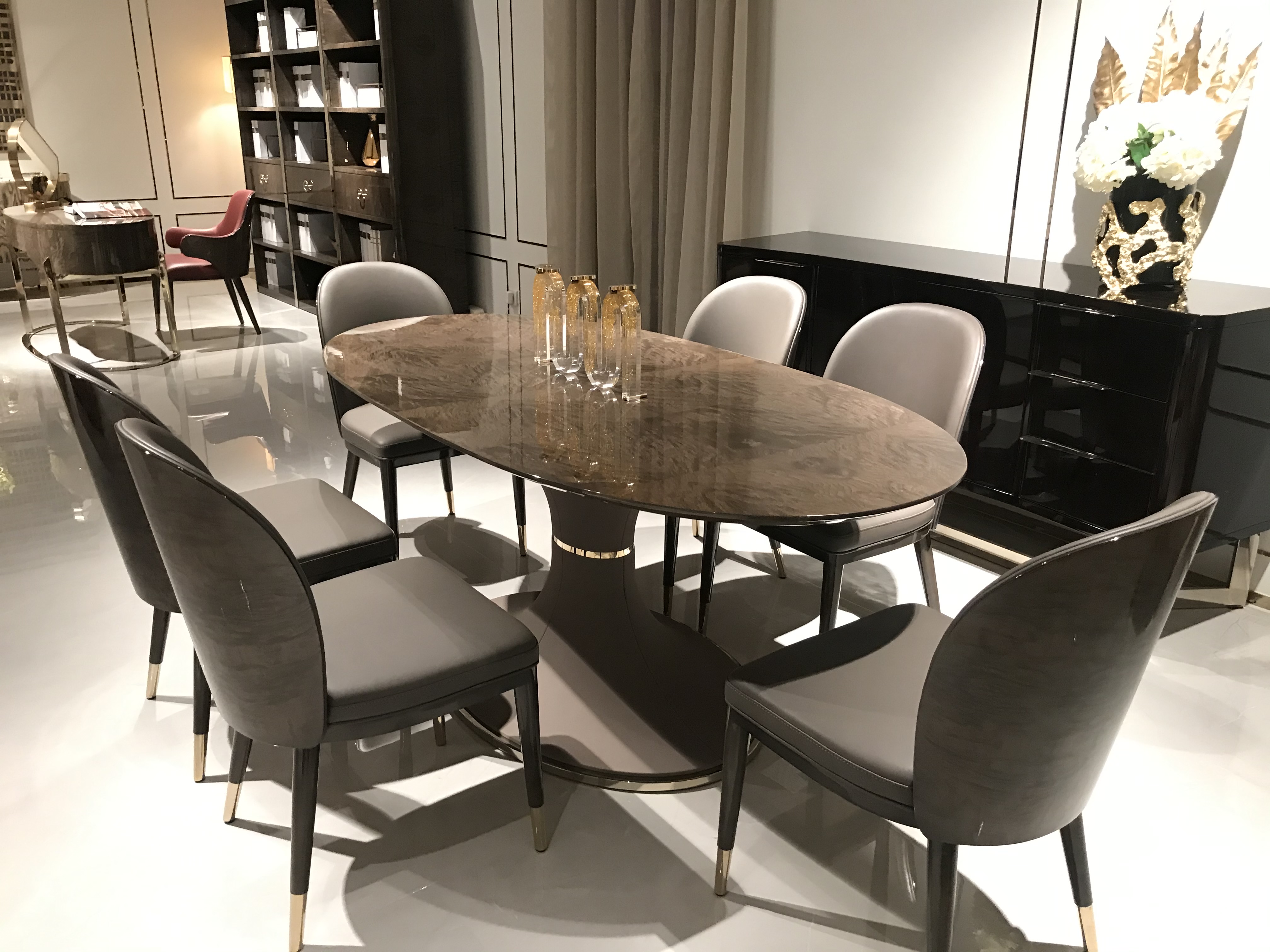 TLL1092 Tables&Chairs